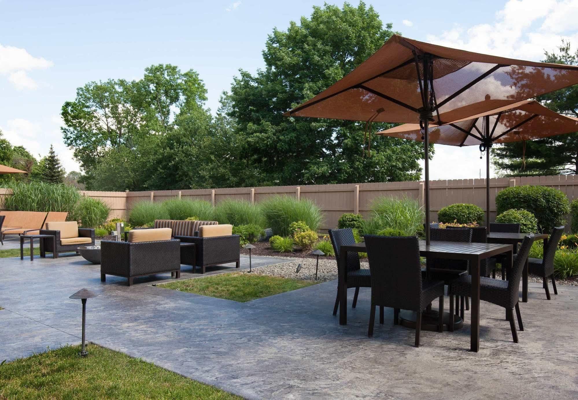 Courtyard By Marriott Ithaca Airport/University Exterior photo